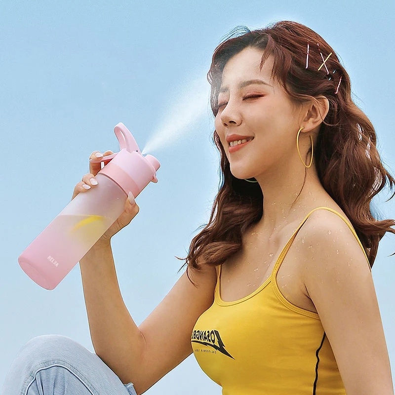 Spray Water Bottle For Girls Outdoor Sport Fitness Water Cup Large Capacity Spray Bottle Drinkware Travel Bottles Kitchen Gadgets - Image 5
